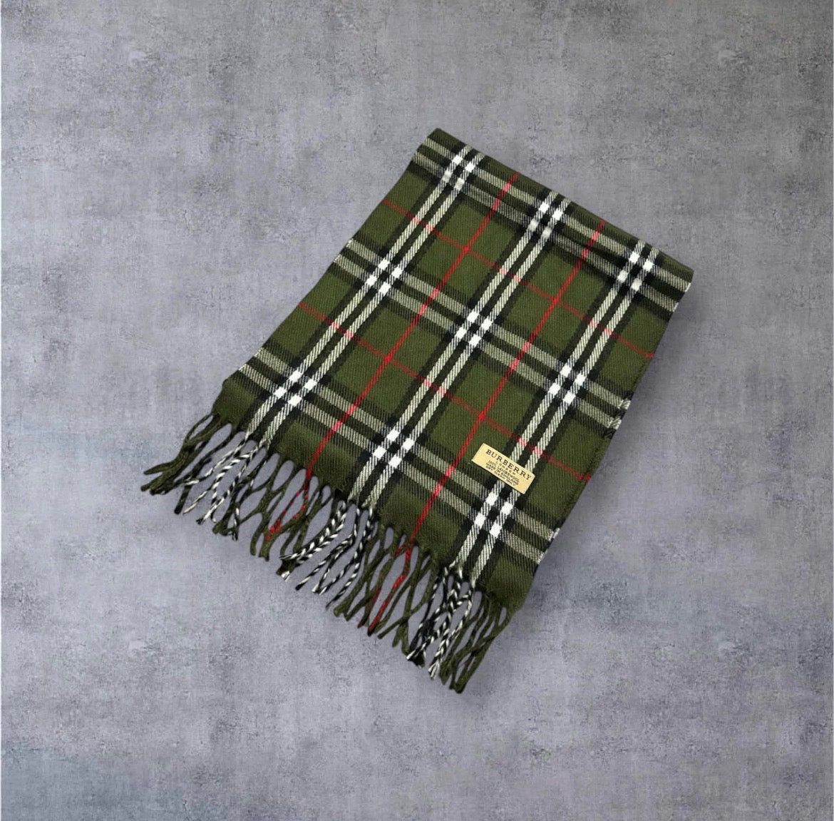 Olive Burberry Schal